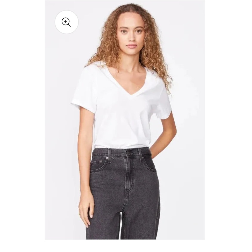 Monrow White V-Neck Tee